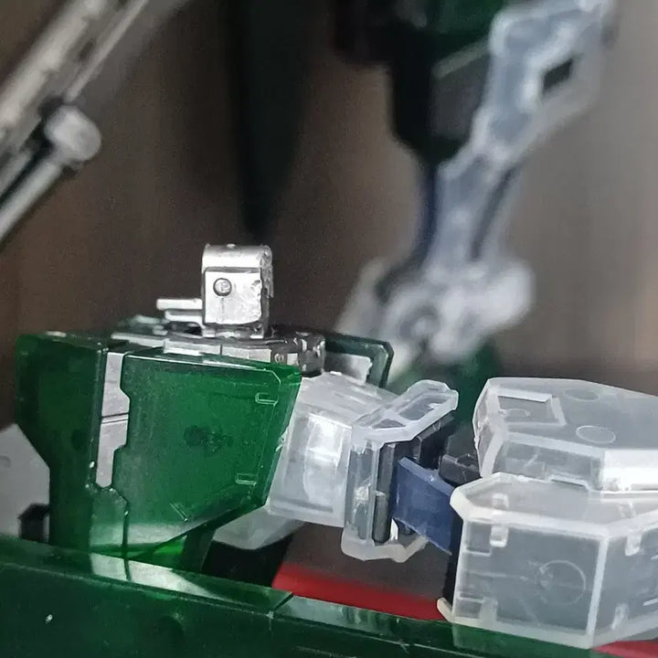 [BUNJANG] MG Gundam Dynames Clear Junk Grade Model Kit / MG 건담 듀나메스 클리어 정크급 판매