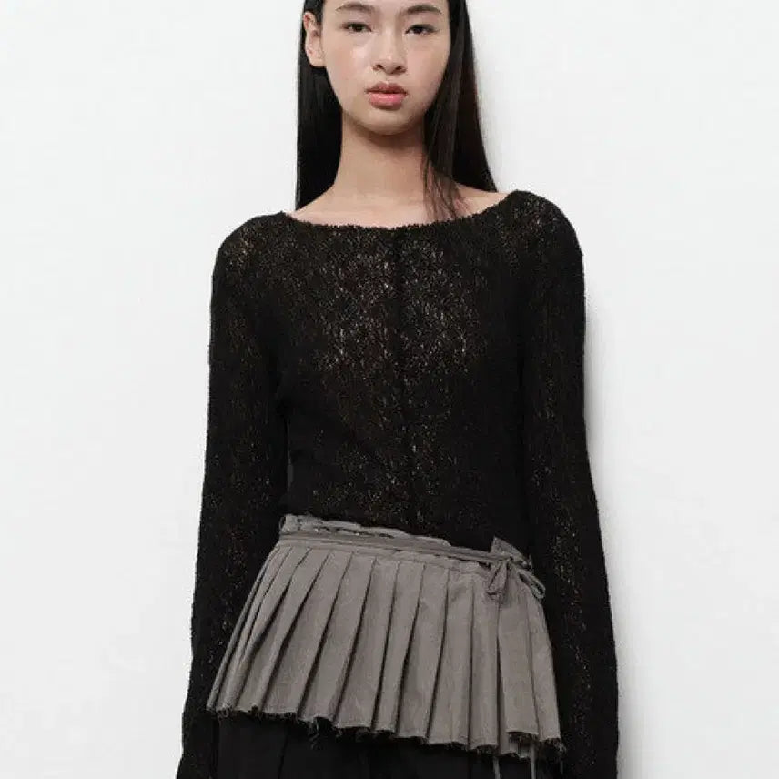 [BUNJANG] Diagonal Lace Top / 다이애그널 레이스탑 새상품