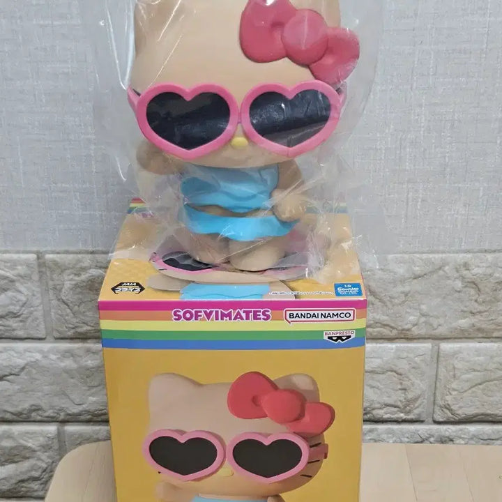 [BUNJANG] Tanning Kitty Figure / 태닝키티 피규어