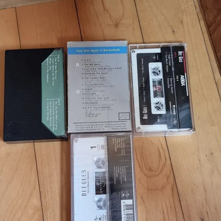 [BUNJANG] Bee Gees Cassette Tape Bundle / 비지스 beegees 카세트 테이프 4개 판매합니다