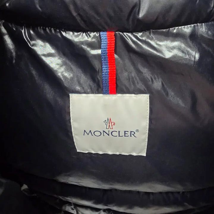[BUNJANG] Moncler Salux Padded Jacket / [사이즈6 실착용3회] 몽클레어 살룩스 패딩 택 포함