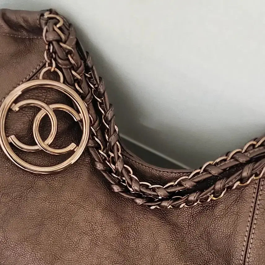 [BUNJANG] Chanel Gold Brown Shoulder Bag / 정품 샤넬 골드브라운매달 숄더백