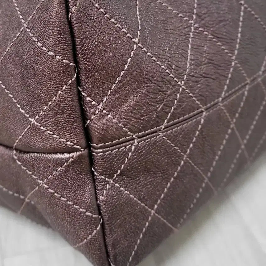 [BUNJANG] Chanel Gold Brown Shoulder Bag / 정품 샤넬 골드브라운매달 숄더백