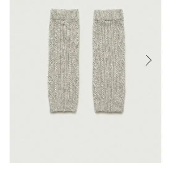 [BUNJANG] The Barnet Cable Knit Leg Warmers / 더바넷 케이블 니트 레그워머 그레이