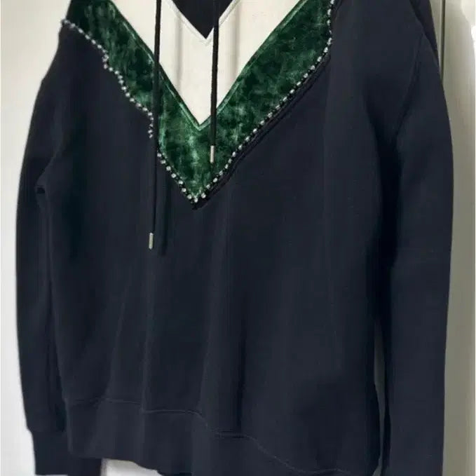 [BUNJANG] Sandro Black Velvet Embellished Fleece Hoodie / 산드로 블랙 벨벳 포인트 기모후드티