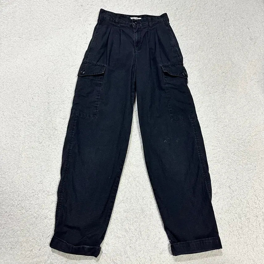 [BUNJANG] Carhartt Black Cargo Pants (Women's, 25 inch) / 칼하트 블랙 카고 바지 여성 25인치