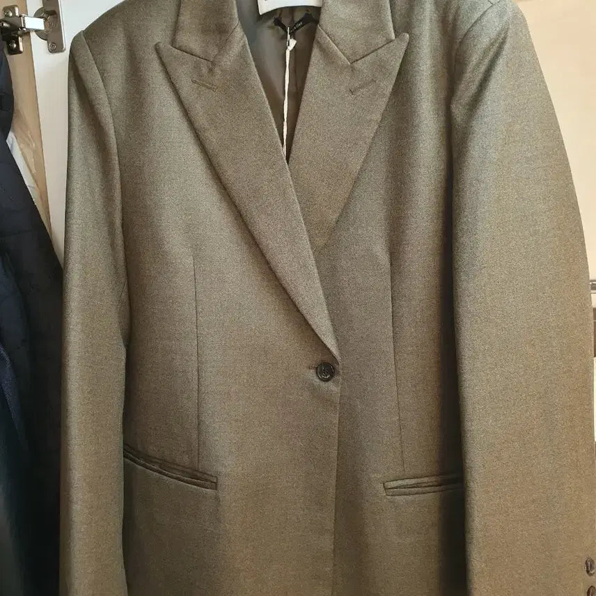 [BUNJANG] London Flat Single Lapel Jacket Khaki / 런던플랏 싱글 라펠 자켓 카키