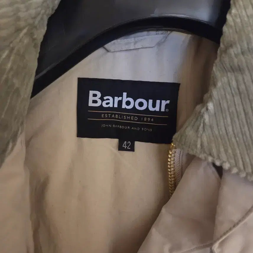 [BUNJANG] Barbour Xmoor Padded Coat - 42 Size / 바버 엑스무어 패딩 코트 42사이즈 (110)
