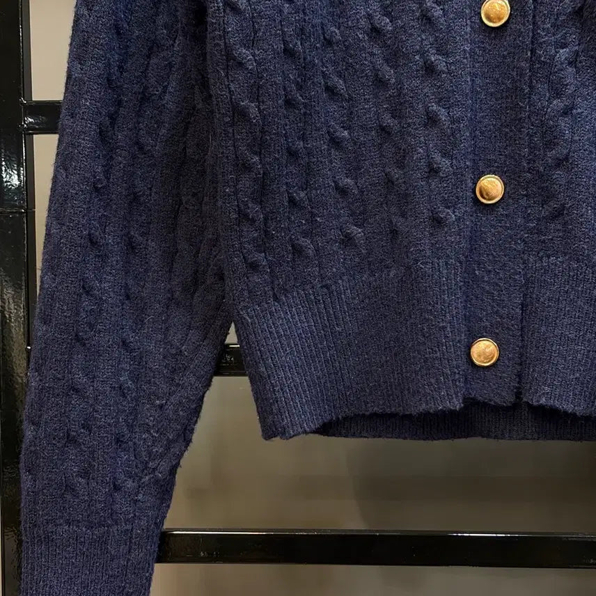 [BUNJANG] RoraRora Cropped Cable Knit Cardigan / (F) 로라로라 크롭 케이블 니트 2.9