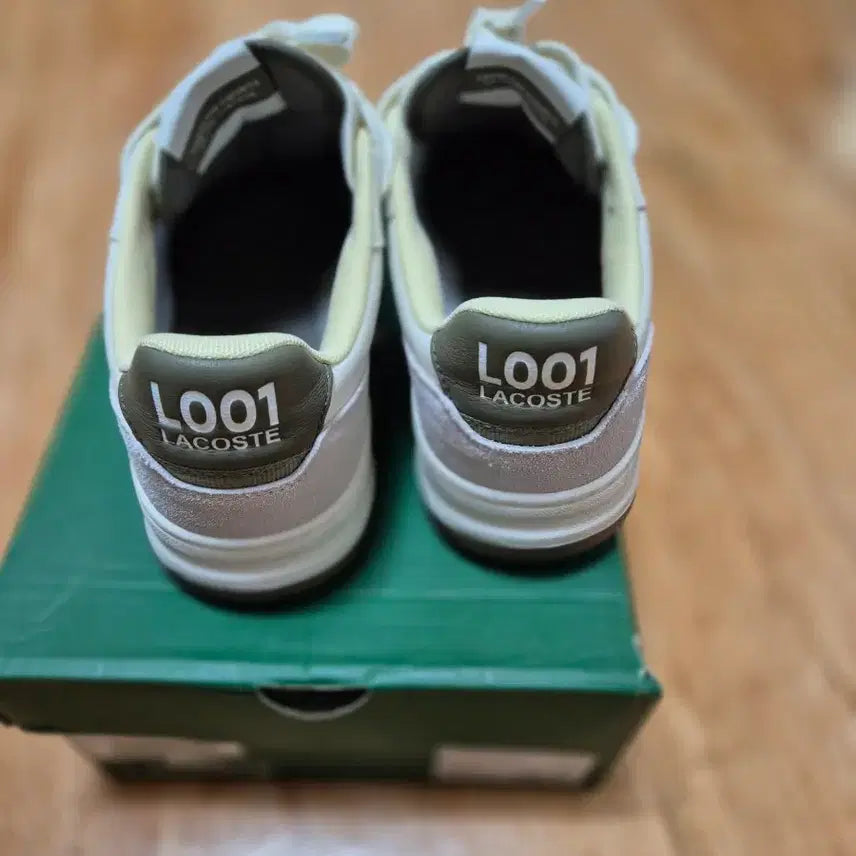 [BUNJANG] LOONEY1 White Sneakers / 라코스테LOONEY1 화이트 스니커즈 운동화