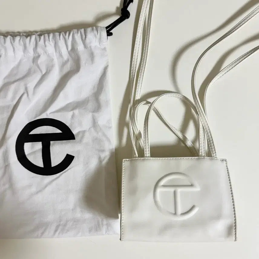 [BUNJANG] Telfar Small Bag White Crossbody / 텔파 스몰 가방 (화이트) 크로스백