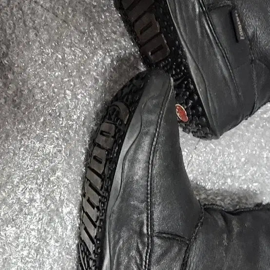 [BUNJANG] Fitflop Leather Fur Boots / 핏플랍 가죽 퍼 부츠 225 230