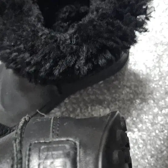 [BUNJANG] Fitflop Leather Fur Boots / 핏플랍 가죽 퍼 부츠 225 230