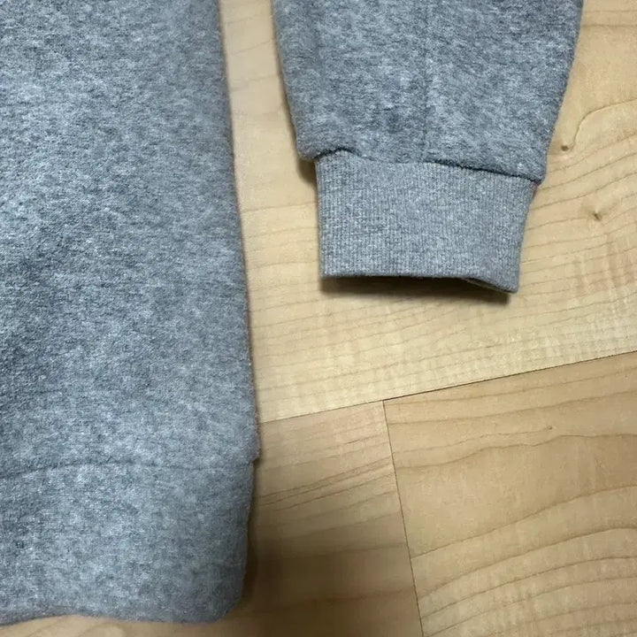 [BUNJANG] Descente Hoodie Gray 90 Size / 데상트 후드티 그레이 90 사이즈