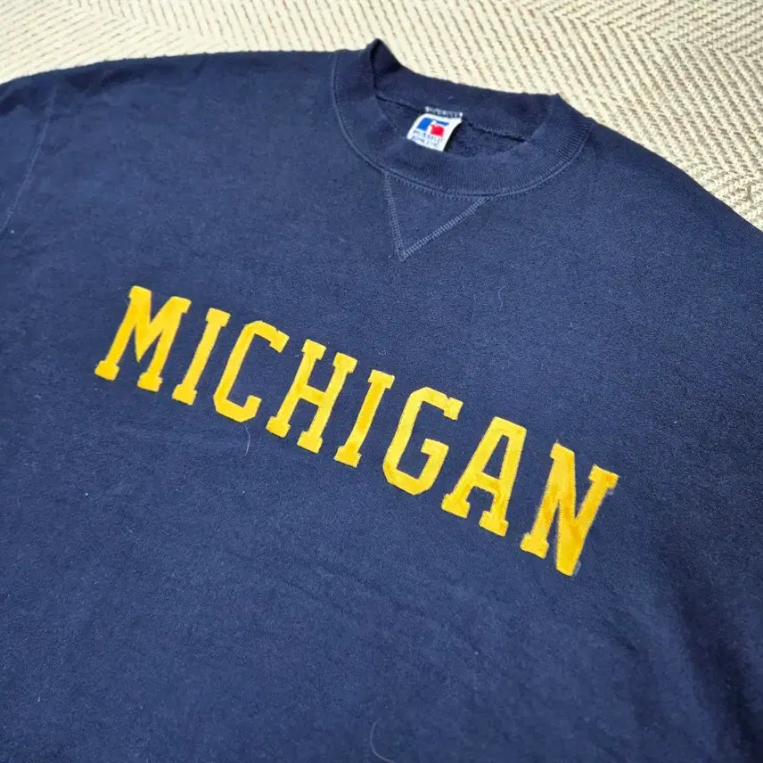 [BUNJANG] 90s Russell / 90s 미제 러셀