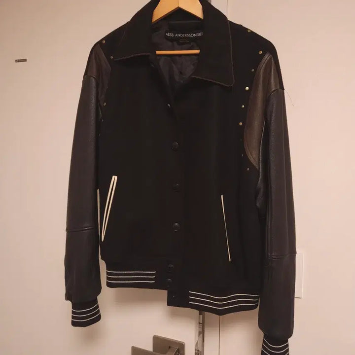 [BUNJANG] Andersson Bell Leather Trim Stadium Jumper / [L] 앤더슨벨 레더트리밍 스테디움 점퍼