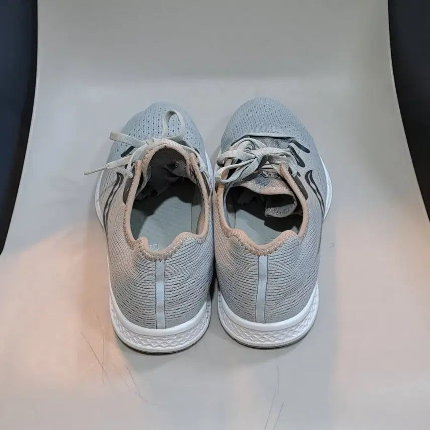 [BUNJANG] Saucony Versafoam Flare 270mm / 써코니 버사폼 플레어 270mm