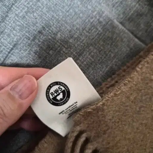 [BUNJANG] Acne Studios Camel Beige Scarf / 아크네스튜디오 머플러 카멜베이지 팝니다