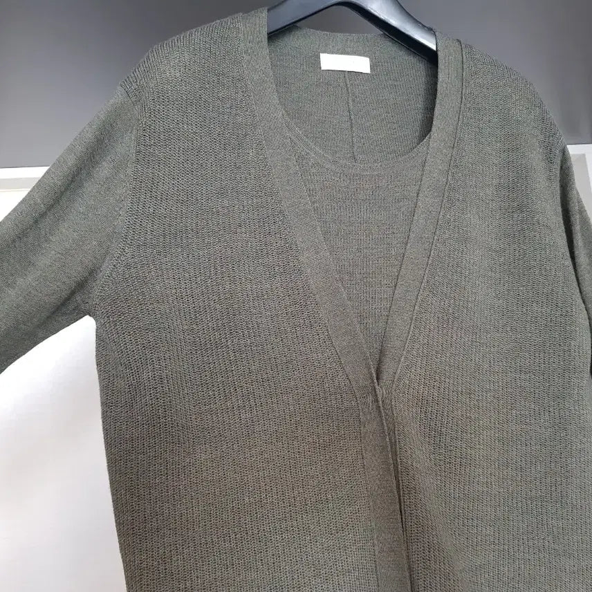 [BUNJANG] Time Silk-Blend Layered Long Knit / 타임 실크배색 레이어드 롱니트