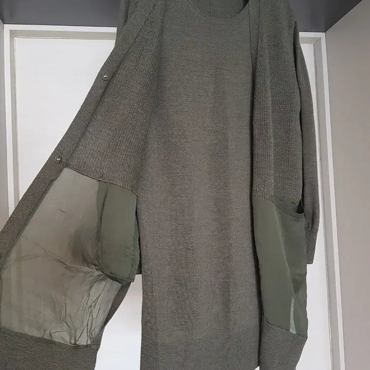 [BUNJANG] Time Silk-Blend Layered Long Knit / 타임 실크배색 레이어드 롱니트
