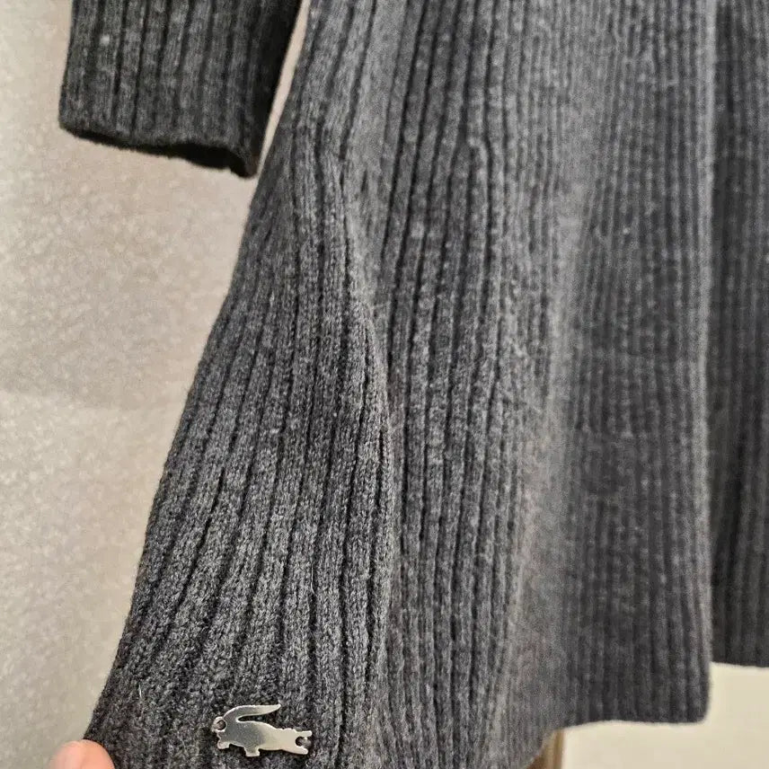 [BUNJANG] Lacoste Charcoal Ribbed Knit Dress / 라코스테