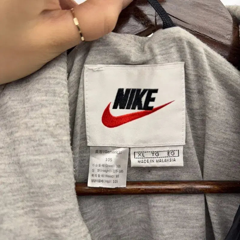 [BUNJANG] Nike Vintage Windbreaker Jacket XL C08381 / 나이키 올드스쿨 빈티지 바람막이 자켓 XL C08381