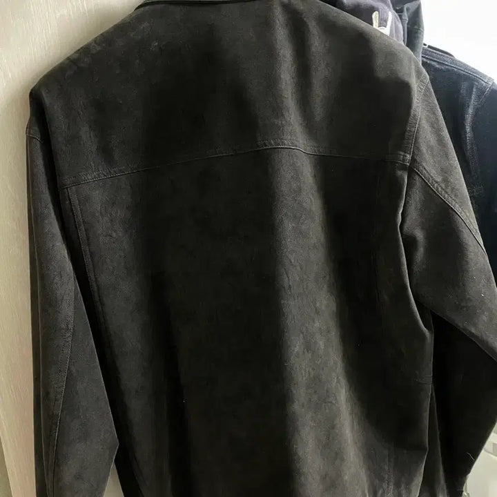 [BUNJANG] COOR Faux Suede Curve Line Jumper / COOR 페이크 스웨이드 커브 라인 점퍼