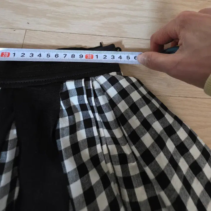 [BUNJANG] OZSECON Midi Checkered Flare Skirt Size S / 오즈세컨 미디 체크 플레어 스커트 사이즈s