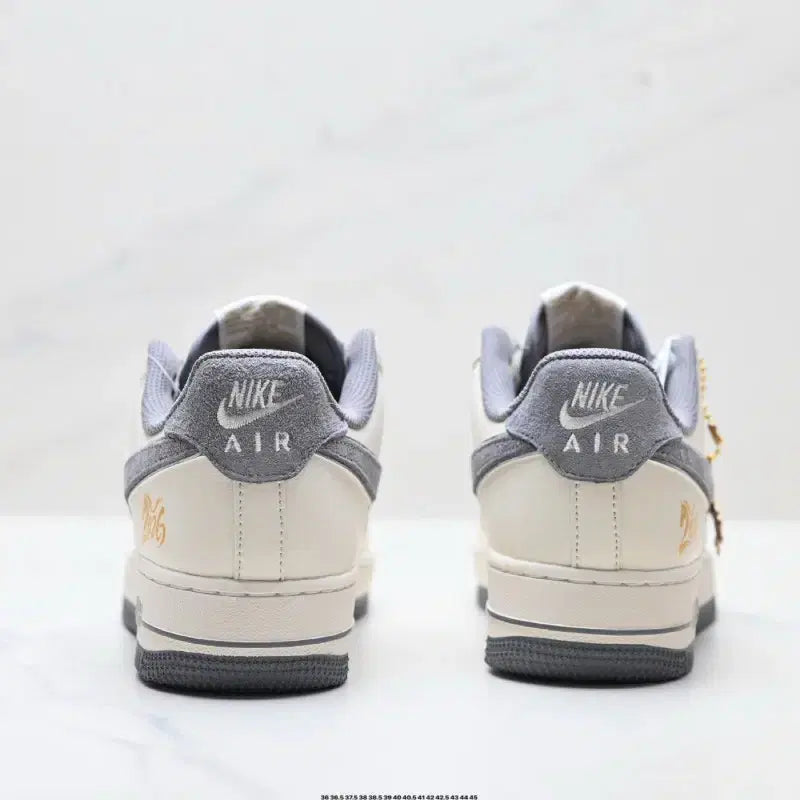 [BUNJANG] White Sneakers / 화이트 스니커즈