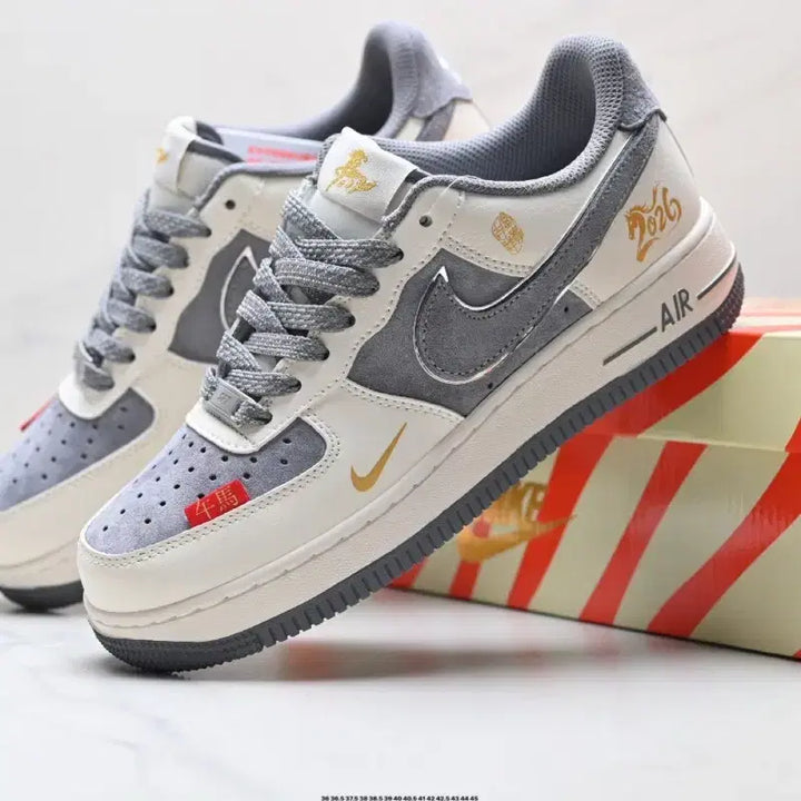 [BUNJANG] White Sneakers / 화이트 스니커즈