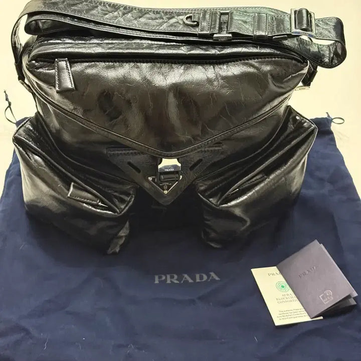 [BUNJANG] Prada Leather Shoulder Bag / [새상품급/직거래만] 프라다 가죽 숄더백 /가방,더스트백,택,인보이스