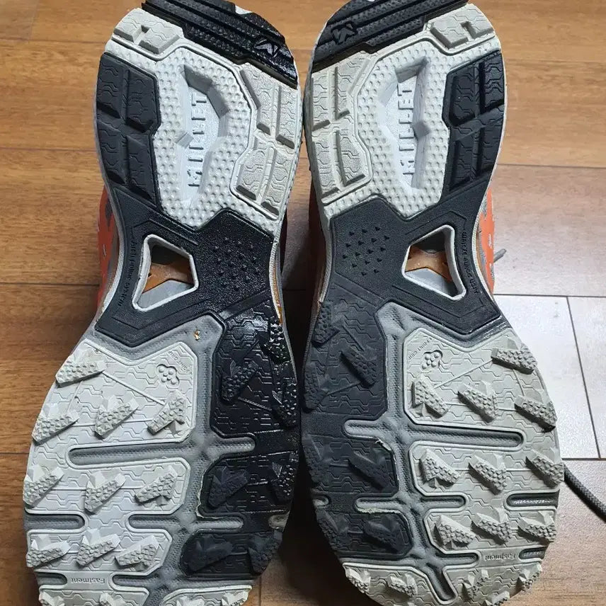 [BUNJANG] Millet Trekking Shoes Gray/Orange 235 / 밀레 트래킹화 회색/오렌지색 235