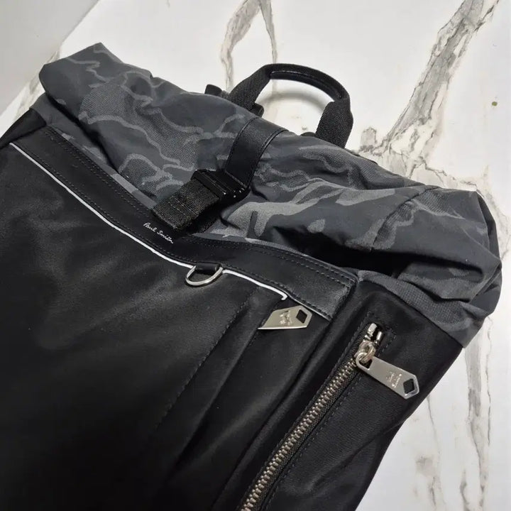 [BUNJANG] Paul Smith Black Roll Top Camo Backpack / (정품) 폴스미스 블랙 롤탑 카모 백팩