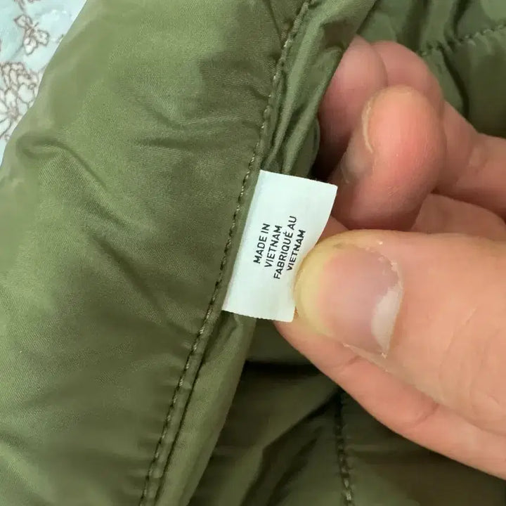 [BUNJANG] Supreme Stone Island 23FW Down Puffer Jacket Olive L / 슈프림 스톤아일랜드 23fw 다운 푸퍼 자켓 올리브 L 판매합니다.