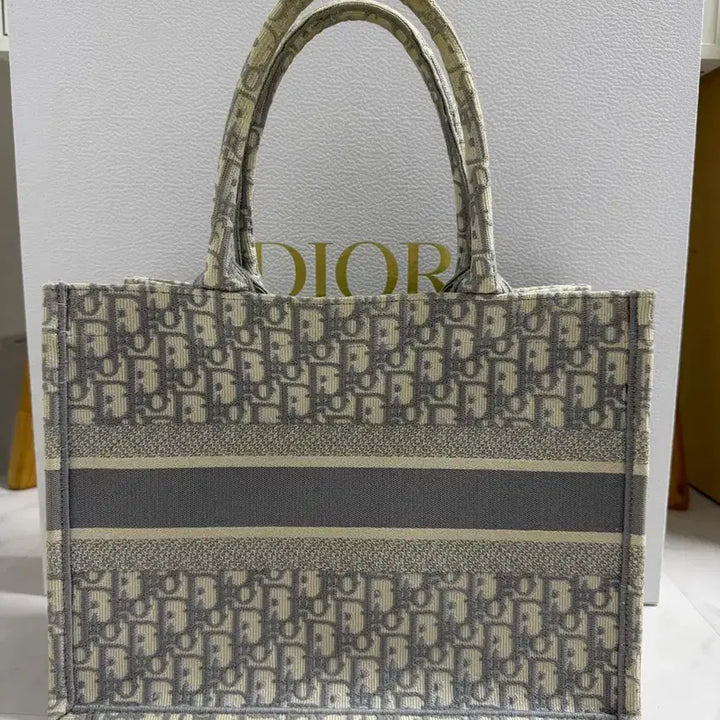 [SOLD OUT] 디올 오블리크 북토트 북토트백 미듐 미디움 그레이