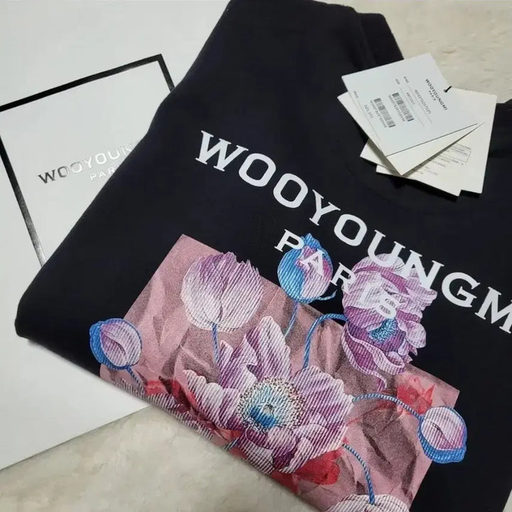 [BUNJANG] Wooyoungmi 3D Flower Back Logo Sweatshirt (Size 48) / [새상품/택미제거] 48 / 24FW 우영미 3D 플라워 백로고 맨투맨