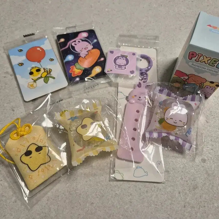 [BUNJANG] Ggakbyeol Suhyun Set / 각별 수현 세트(+수현부적키링)