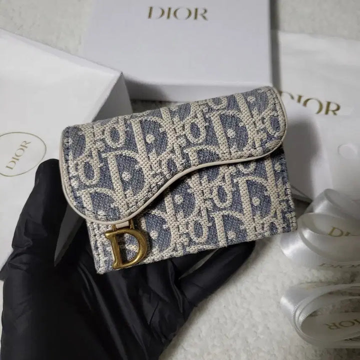 [BUNJANG] Dior Oblique Saddle Card Wallet Light Biscuit / [25년식/한정판] 디올 오블리크 새들 카드지갑 라이트 비스킷