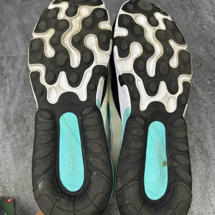 [BUNJANG] Nike Sneakers Bundle Set (Size 270) / 나이키 외 운동화 일괄 (사이즈 270)