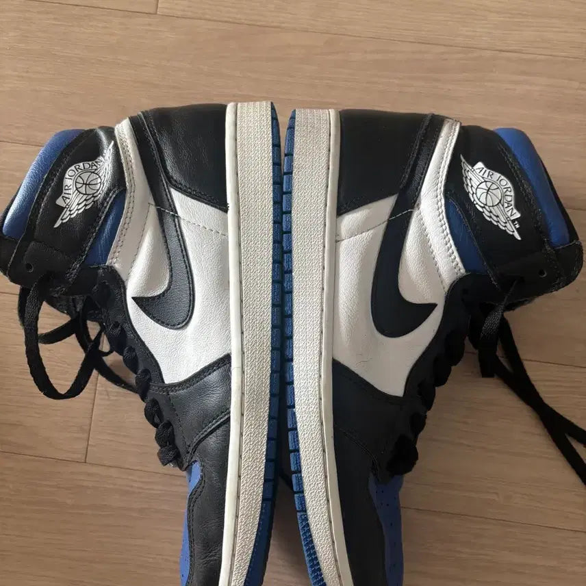 [SOLD OUT] 조던 1 로얄토 하이 280