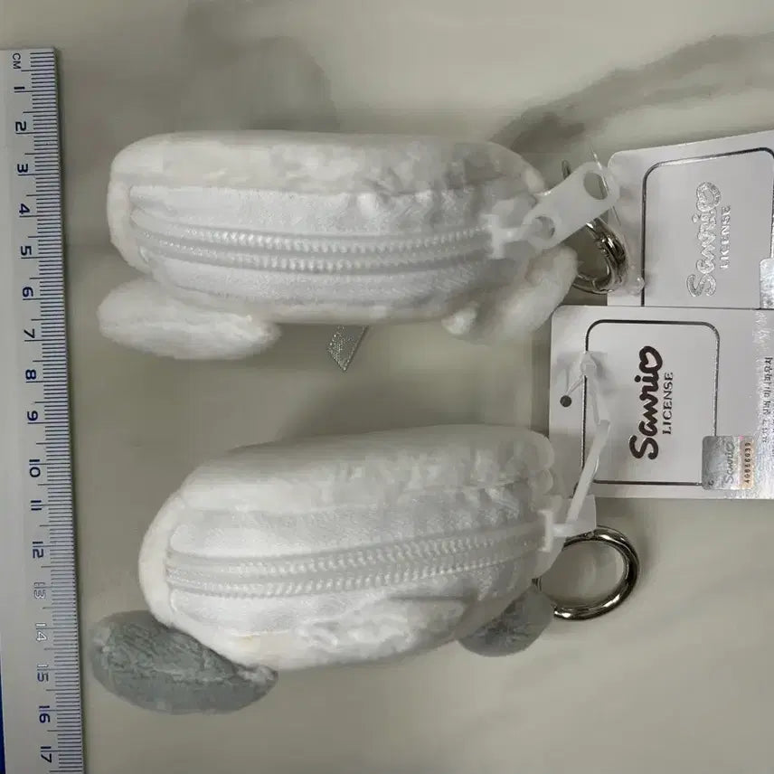 [BUNJANG] Sanrio Mini Silver Pouch Keychain / 산리오 실버 미니 파우치 키링