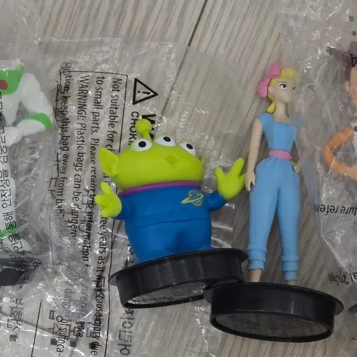 [BUNJANG] Toy Story CGV Figure Set / 토이스토리 버즈 우디 보핍 알린 cgv 피규어