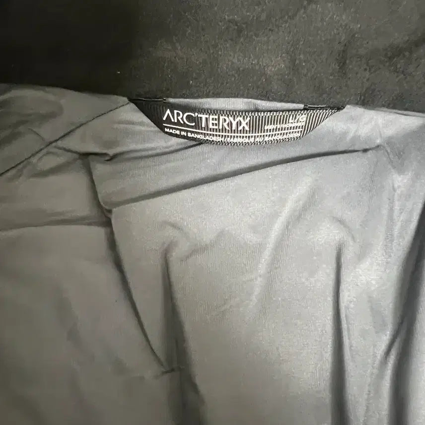 [BUNJANG] Arc'teryx Atom LT Glitch Jacket / 아크테릭스 아톰 LT 자켓 글리치