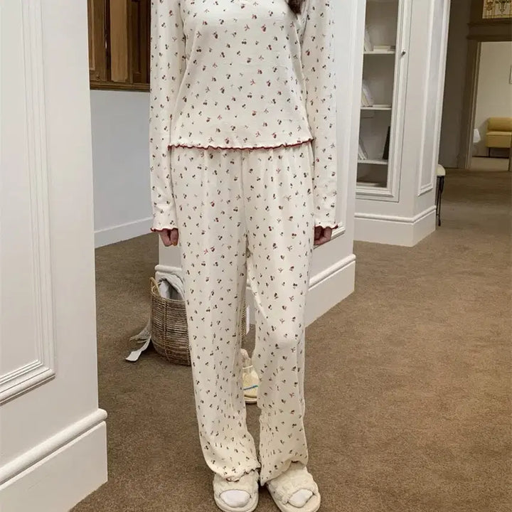 [BUNJANG] Cherry Pattern Long Sleeve Pajama Set / (편안함 최강) 체리 패턴 긴팔 파자마 세트