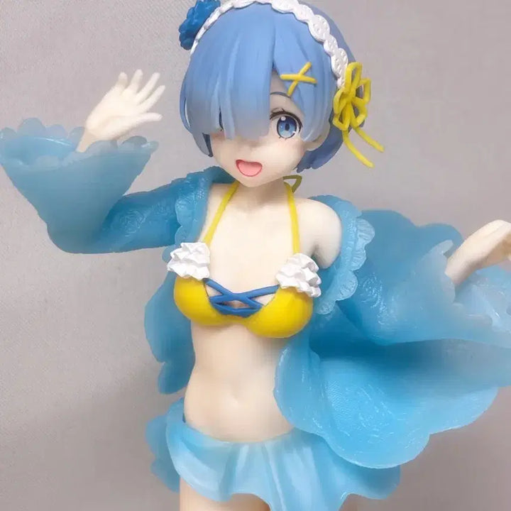 [BUNJANG] Rem Frill Swimsuit Figure / 렘 프릴 수영복 피규어
