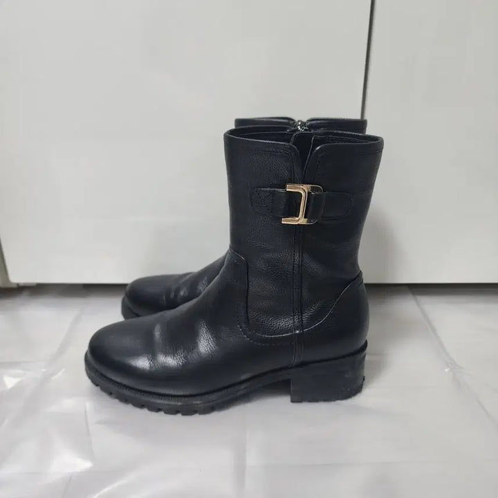 [BUNJANG] Elcanto LCWH95U24C Black Goat Leather Half Boots / 235 엘칸토 여성 기모 하프부츠 LCWH95U24C 블랙 염소가죽