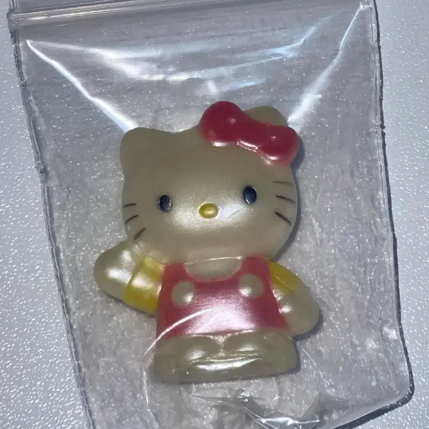 [BUNJANG] Hello Kitty Classic Figure / 고전 헬로키티 피규어