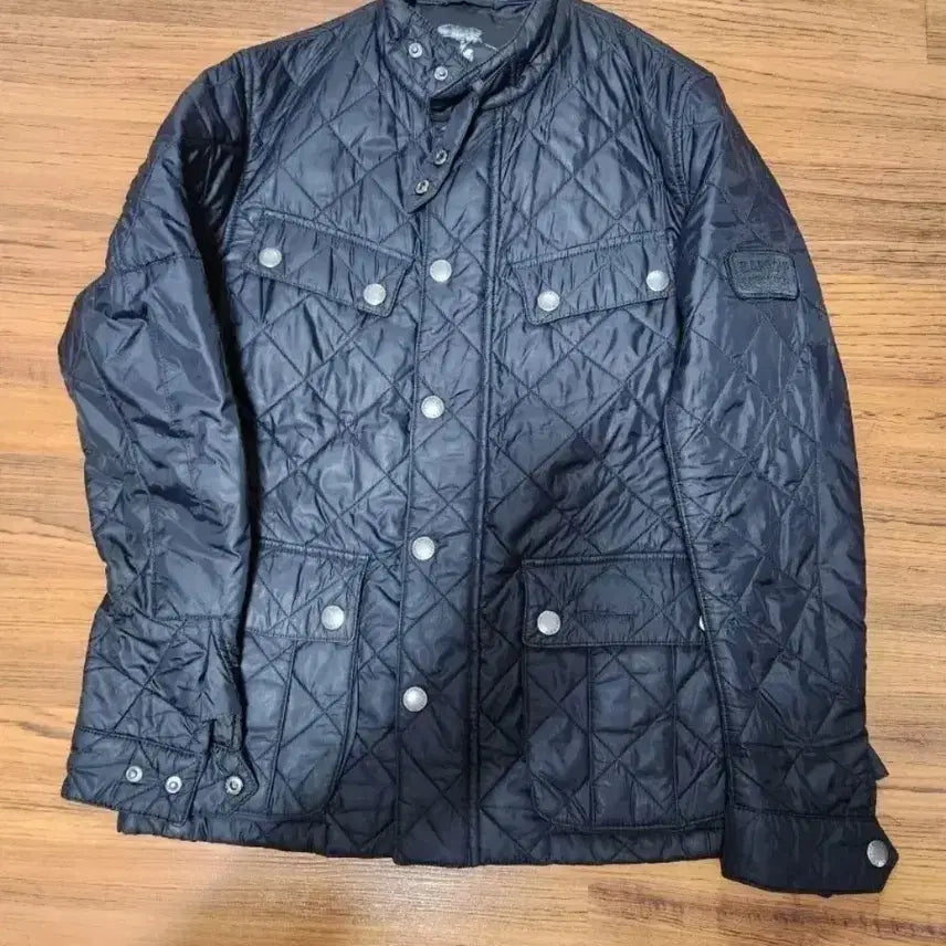 [BUNJANG] Barbour International Quilted Jacket (Black, Size S) / 바버인터내셔널 퀄팅자켓 (블랙, S사이즈)
