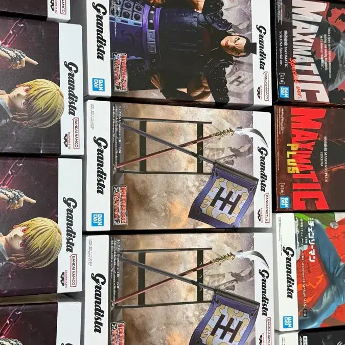 처분)도쿄구울 에렌 리바이 킹덤 체인소맨 미타도리 헌터헌터 피규어 팝니다