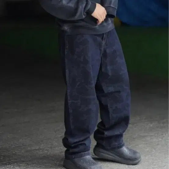 [BUNJANG] Carhartt WIP Dethran Denim Camo Pants / 칼하트WIP 덕랜든 메이틀랜드 카모 데님 팬츠